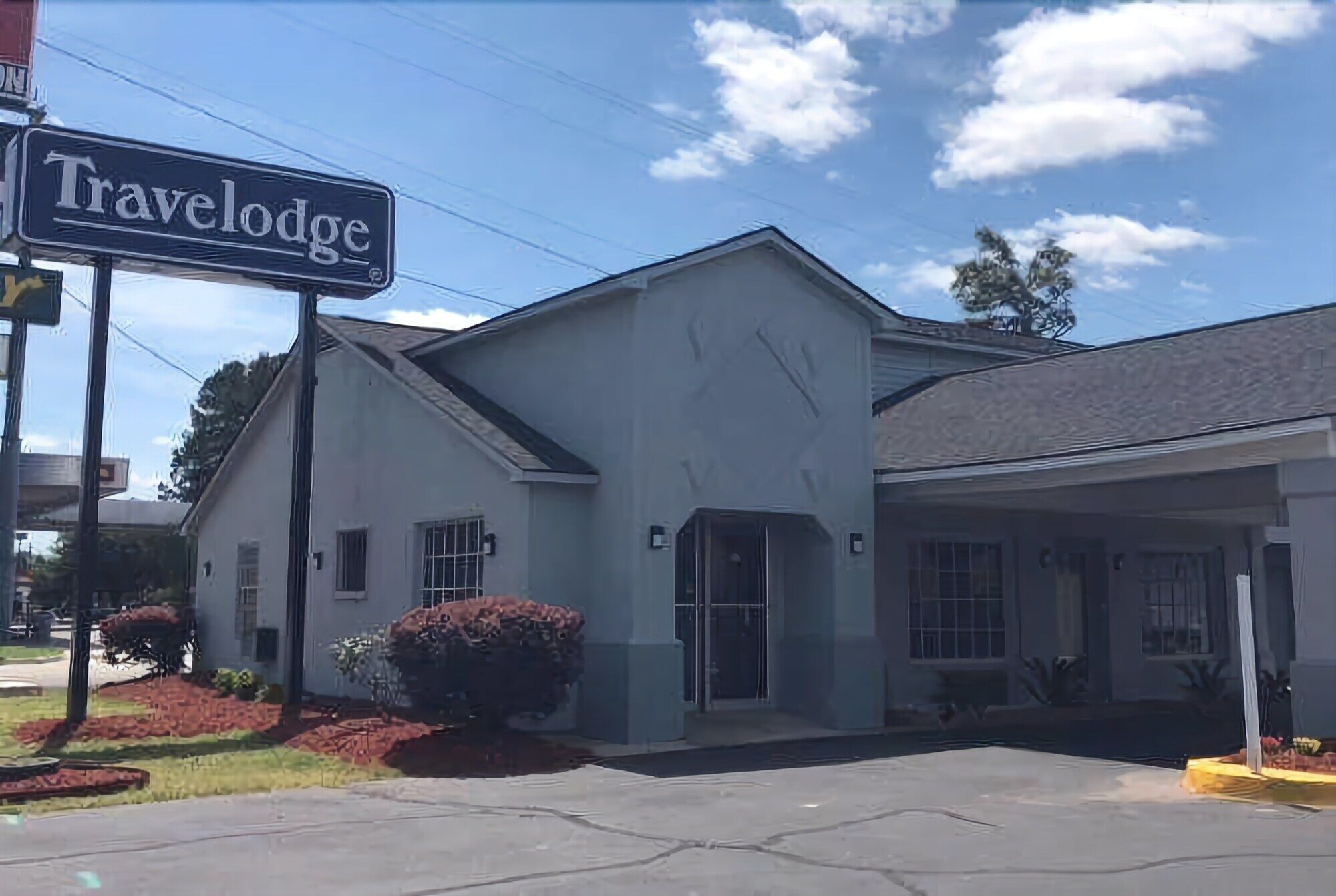 Travelodge By Wyndham Walterboro Exterior photo